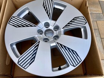 Alu disky org AUDI 5x112 8,5J ET36 R19 - 7