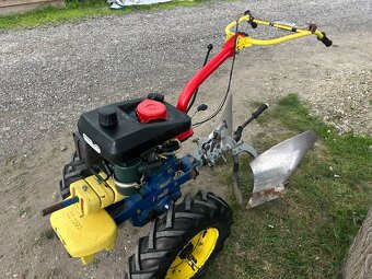 AGZAT V TOP STAVE - 7