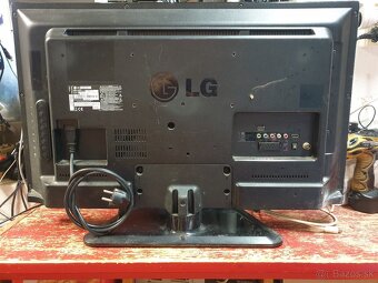 32" LCD TV s DVBT - 7