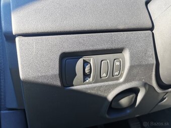 Predám Renault Megane 2 combi - 7