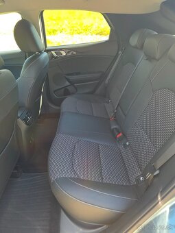 Predám Kia Xceed 1.5 T-GDi - 7