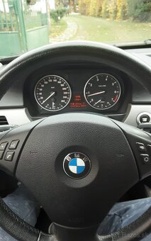 BMW 318i Touring - 7