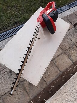 Nožnice na živý plot - 7