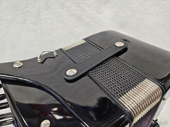 Akordeon weltmeister topas IV - 7
