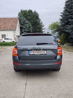 Škoda Octavia Combi 1.6 TDI DSG - 7