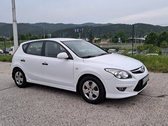 Hyundai i30 1.4i (143 tis.km) 2011 - 7