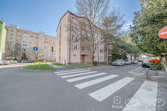 BOSEN | 4-izbový byt po čiastočnej rekonštrukcii v centre Se - 7