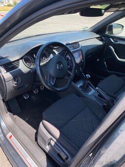 ŠKODA OCTAVIA 3 RS LED 2018 WEBASTO - 7