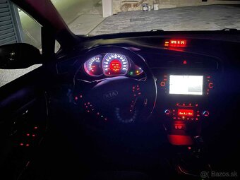 Kia ceed sw 1.4 CCVT Benzin +Plyn - 7