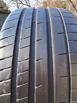 255/35 r20 letne pneumatiky - 7