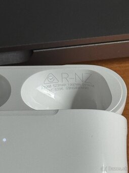 Apple AirPods Pro 2 2024 USB C - nové rok zaruka - 7