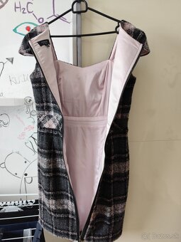 Šaty GUESS - 7