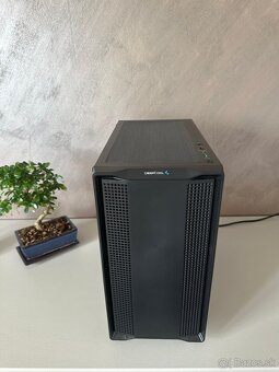 I5-8400 / RX580 8GB /16GB DDR4 RAM / 250GB NVME - 7