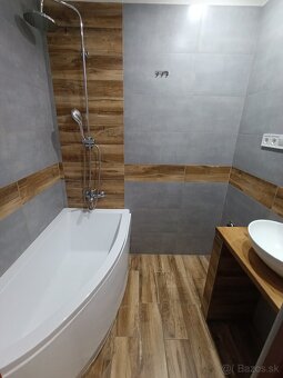 3 izbový byt s balkónom - 7