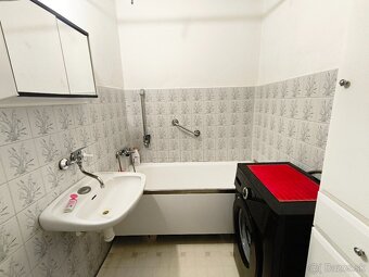 2 - izbový byt v blízkosti centra - ulica Sabinovská - 7