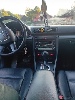 Audi A4 b7 - 7