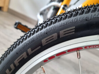 Plaste Schwalbe Billy Bonkers 16x2.0 + duse - napr na Woom 3 - 7