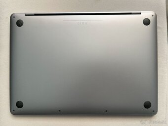 MacBook Pro 13" (2019) Touch Bar – výborný stav - 7