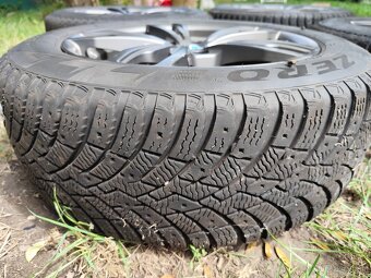 Pirelli 225/55 r17 zimne 5x112 BMW - 7
