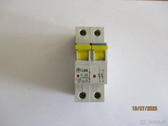 Predám vypínač 32A  Rôzne ističe - 7