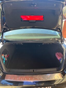 VW Passat B7 Sedan 103Kw - 7