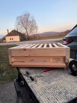 Nástavky rozmer B + zasieťované varroa dná - 7