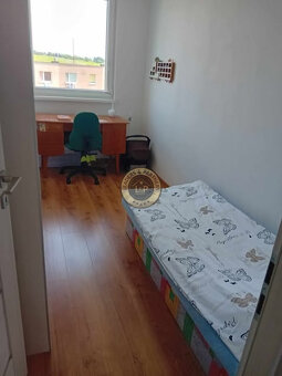 NA PREDAJ: priestranný 4-izbový byt na sídlisku Sekčov - 7