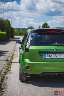 Predám Ford Fiesta 1.4 16V benzìn - 7