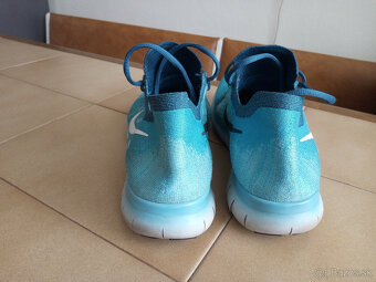 Panske bezecke tenisky NIKE FREE RN Flyknit. - 7