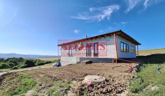 ADOMIS - predám 6-izbová NOVOSTAVBA,Ortáše 607m2,garáž, iba  - 7