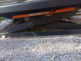 Nožnicový zdvihák / zdvíhací stôl Meikikou - 7