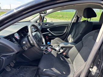 Citroen C5 2.0 hdi 103 KW R.V.2011 - 7