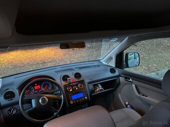 Predám vymením Volkswagen caddy life 1.6 benzín - 7