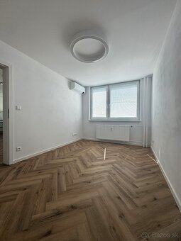 KOŠICE - KRÁSNY 4IZBOVY BYT - KOMPLETNÁ REKONŠTRUKCIA,LOGGIA - 7