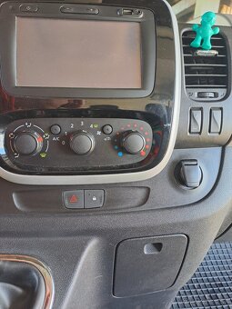 Renault trafic LONG verzia - 7