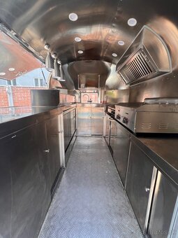 Food truck - pojazdný stánok - 7