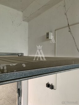 REZERVOVANÉ - GARÁŽ O ROZLOHE 22 M2 V GARÁŽOVOM DOME, AMERIC - 7