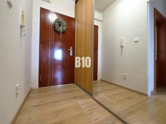 PRENÁJOM _Útulný 2i byt na Chrenovej - 2x balkón "s výhľado - 7