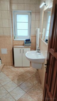 Veľký 2 izbový 85m2 byt na prenájom, centrum, AS vedľa - 7