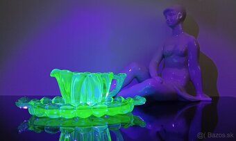 Art Deco uranové sklo mliečnik v top stave - 7