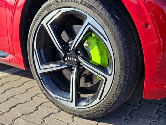 Kia EV6 GT odpočet DPH 28000km - 7