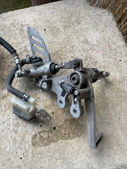 Set zadnej brzdy na Suzuki - 7