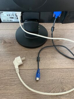 Monitor Samsung - 7