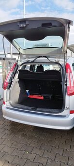 Predám Ford C-max - 7