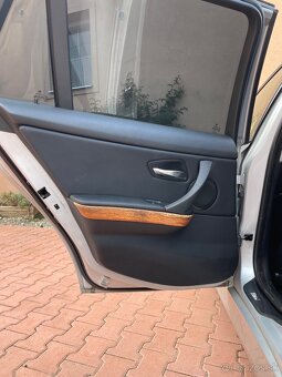 Predám/ Vymením BMW e91 130kw - 7