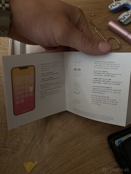 Air pods 3 - 7