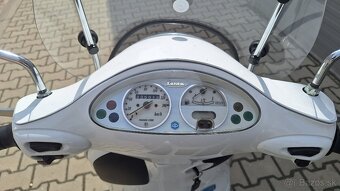 Vespa et150 - 7