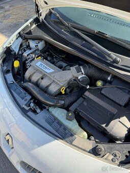 Renault Clio 3 RS - 7