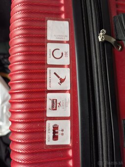 Kvalitné cestovné kufre, rôzne veľkosti - 7