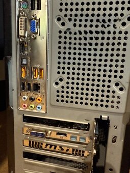 Starší herný PC AMD Phenom X4 965 / 8GB RAM / Radeon HD 7950 - 7